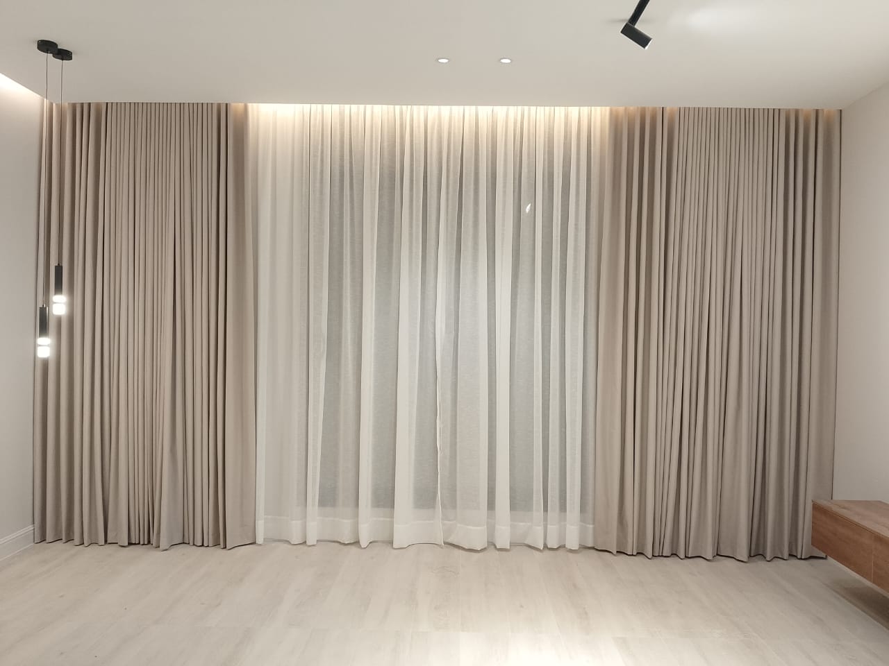 You are currently viewing Luxury Double Layer Curtains in Riyadh for Modern Homes